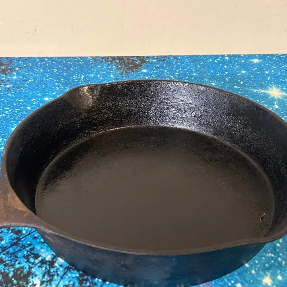 Sidney Hollow Ware Co. sidney hollow